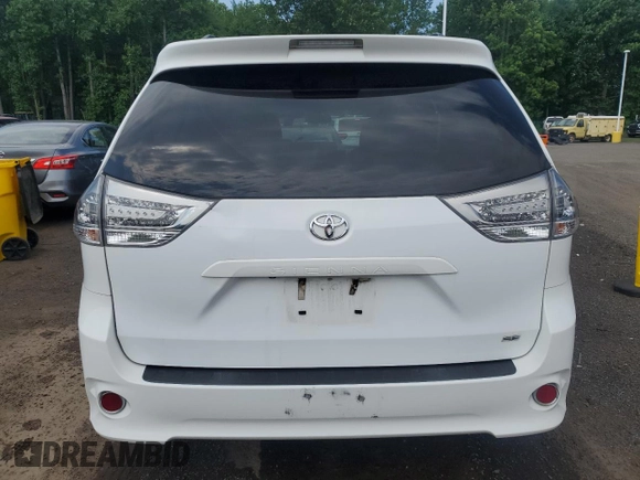 2013 Toyota Sienna SE с VIN 5TDXK3DC3DS315294, выставлен на аукционе Copart как лот 60732425 с пробегом 84 030 миль миль и Списание • Salvage title. История ставок и продаж доступна на DreamBid. Изображение 6.