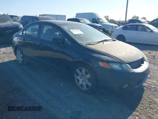 2008 Honda Civic LX z VIN 2HGFA16558H344626, wystawiony jako IAAI lot #41320083 z przebiegiem 183 535 mil mil oraz . Historia ofert i sprzedaży dostępna na DreamBid. Obrazek 1.