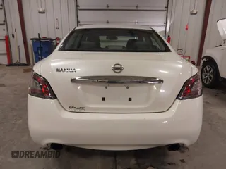 2014 Nissan Maxima S with VIN 1N4AA5AP1EC439827, listed as a IAAI auction lot 41847464 with 135,205 mi miles and . Bid and sale history available at DreamBid. Image 16.