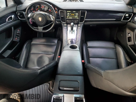 2014 Porsche Panamera 4S Executive with VIN WP0BB2A7XEL062036, listed as a Copart auction lot 83181694 with 125,061 mi miles and Salvage Title. Bid and sale history available at DreamBid. Image 8.