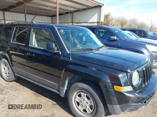 2017 Jeep Patriot Sport with VIN 1C4NJPBA7HD149107, listed as a IAAI auction lot 41465385 with 106,402 mi miles. Bid and sale history available at carsss.com. Image 1.