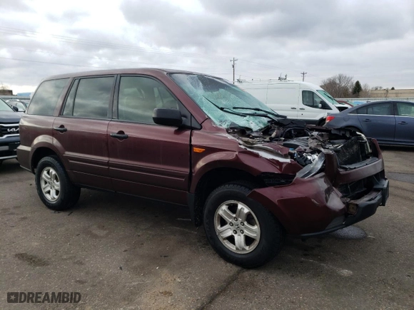 2007 Honda Pilot LX with VIN 5FNYF18137B007055, listed as a Copart auction lot 42397595 with 0 mi miles and Salvage Title. Bid and sale history available at carsss.com. Image 4.