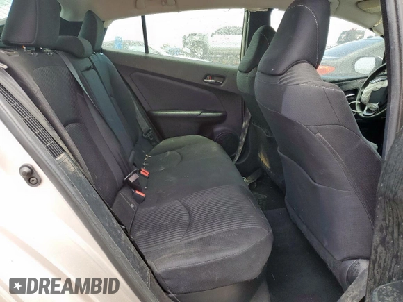 2021 Toyota Prius LE z VIN JTDKAMFP8M3177157, wystawiony jako Copart lot #63668045 z przebiegiem 44 760 mil mil oraz Czysty tytuł • Clean title. Historia ofert i sprzedaży dostępna na DreamBid. Obrazek 10.