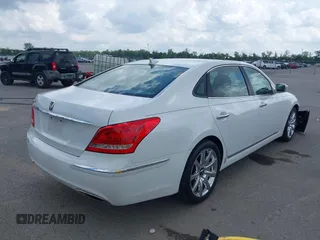 2013 Hyundai Equus Signature with VIN KMHGH4JH2DU059788, listed as a IAAI auction lot 42136278 with 68,672 mi miles and . Bid and sale history available at DreamBid. Image 4.