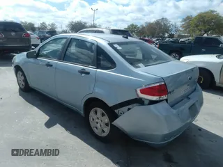 2008 Ford Focus S with VIN 1FAHP34N68W149713, listed as a IAAI auction lot 35985907 with 139,029 mi miles. Bid and sale history available at carsss.com. Image 3.