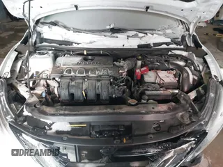 2019 Nissan Sentra S z VIN 3N1AB7AP9KY325065, wystawiony jako IAAI lot #41612204 z przebiegiem 141 818 mil mil oraz . Historia ofert i sprzedaży dostępna na DreamBid. Obrazek 10.