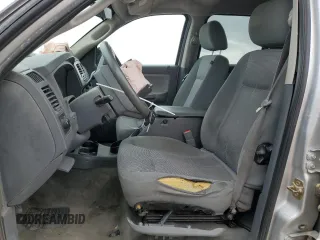 2007 Dodge Dakota SLT with VIN 1D7HW48N77S110606, listed as a Copart auction lot 48617905 with 234,017 mi miles and Salvage Title. Bid and sale history available at carsss.com. Image 7.