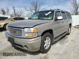 2003 GMC Yukon XL Denali with VIN 1GKFK66U13J284565, listed as a Copart auction lot 49001745 with 121,555 mi miles and Salvage Title. Bid and sale history available at carsss.com. Image 1.