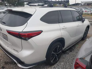 2021 Toyota Highlander XSE z VIN 5TDLZRBH8MS062159, wystawiony jako IAAI lot #42245182 z przebiegiem 63 072 mil mil oraz . Historia ofert i sprzedaży dostępna na DreamBid. Obrazek 4.