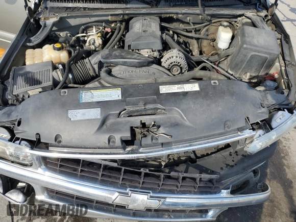 2000 Chevrolet Suburban LT with VIN 3GNEC16T2YG136424, listed as a Copart auction lot 74735894 with 495,172 mi miles and Salvage Title. Bid and sale history available at carsss.com. Image 12.