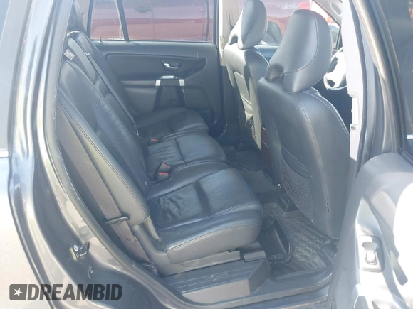 2008 Volvo XC90 I6 with VIN YV4CM982881477080, listed as a IAAI auction lot 40396392 with 194,239 mi miles. Bid and sale history available at carsss.com. Image 8.