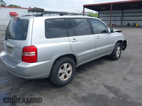 2001 Toyota Highlander with VIN JTEGF21A110013983, listed as a IAAI auction lot 42062611 with 236,536 mi miles and . Bid and sale history available at DreamBid. Image 4.