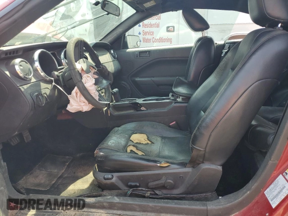 2007 Ford Mustang Deluxe with VIN 1ZVFT84N275255121, listed as a Copart auction lot 62544695 with 201,917 mi miles and Clean title. Bid and sale history available at DreamBid. Image 7.