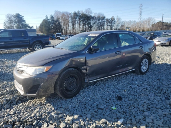 2014 Toyota Camry Hybrid LE with VIN 4T1BD1FK5EU127639, listed as a Copart auction lot 89308455 with 105,679 mi miles and Salvage Title. Bid and sale history available at carsss.com. Image 1.