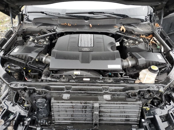 2018 Land Rover Range Rover Sport HSE with VIN SALWR2RV3JA186499, listed as a Copart auction lot 51748675 with 52,183 mi miles and Salvage Title. Bid and sale history available at DreamBid. Image 12.