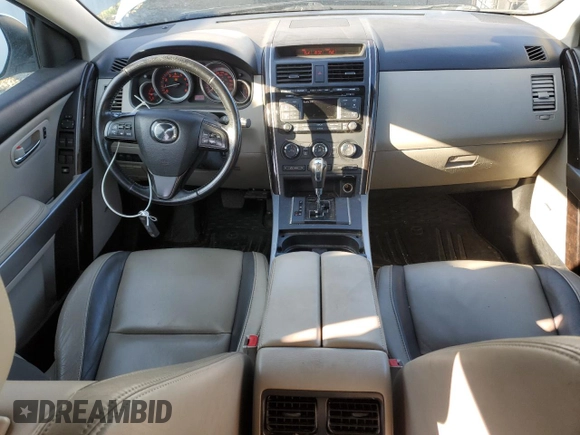 2011 Mazda CX-9 Grand Touring with VIN JM3TB3DAXB0323249, listed as a Copart auction lot 58782775 with 305,794 mi miles and Salvage title. Bid and sale history available at DreamBid. Image 8.