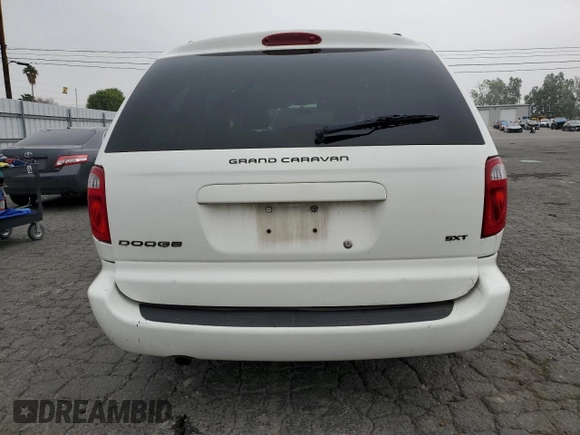 2007 Dodge Grand Caravan SXT with VIN 2D4GP44L67R117199, listed as a Copart auction lot 53190915 with 144,567 mi miles and Clean Title. Bid and sale history available at DreamBid. Image 6.