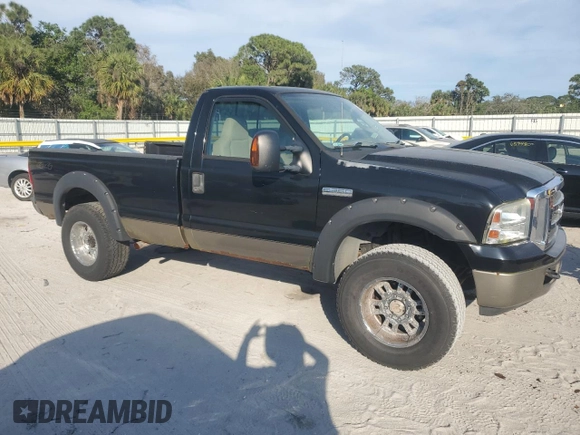 2005 Ford F-250 XL with VIN 1FTNF21505EC00560, listed as a Copart auction lot 44237475 with 78,109 mi miles and Clean Title. Bid and sale history available at DreamBid. Image 4.