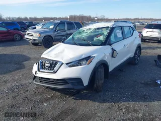 2018 Nissan Kicks SR with VIN 3N1CP5CU9JL531323, listed as a IAAI auction lot 41619636 with 105,146 mi miles. Bid and sale history available at carsss.com. Image 17.