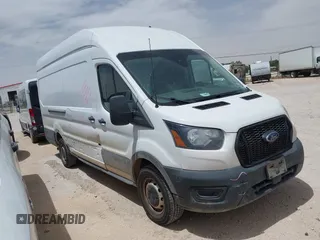 2023 Ford Transit Cargo z VIN 1FTBR3X83PKA97706, wystawiony jako IAAI lot #42253817 z przebiegiem 54 042 mil mil oraz . Historia ofert i sprzedaży dostępna na DreamBid. Obrazek 13.