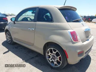 2012 FIAT 500 Sport z VIN 3C3CFFBR8CT131358, wystawiony jako IAAI lot #42073694 z przebiegiem 113 987 mil mil oraz . Historia ofert i sprzedaży dostępna na DreamBid. Obrazek 3.