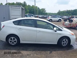 2015 Toyota Prius Four with VIN JTDKN3DU2F0424586, listed as a IAAI auction lot 42502544 with 281,407 mi miles and . Bid and sale history available at DreamBid. Image 13.