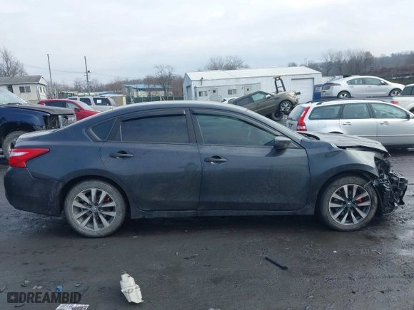 2017 Nissan Altima 2.5 SV with VIN 1N4AL3AP3HC285995, listed as a IAAI auction lot 41690752 with 107,067 mi miles. Bid and sale history available at carsss.com. Image 13.