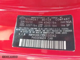 2013 Hyundai Genesis Coupe 3.8 R-Spec with VIN KMHHU6KJ3DU110342, listed as a IAAI auction lot 41716664 with 92,489 mi miles. Bid and sale history available at carsss.com. Image 9.