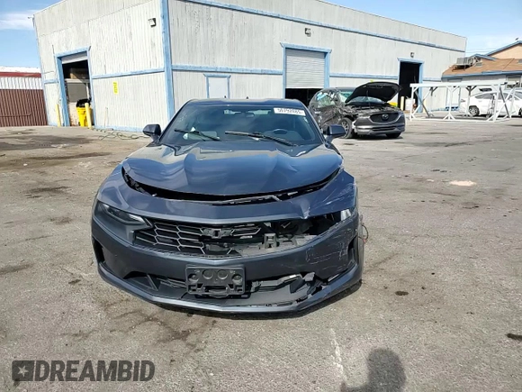 2022 Chevrolet Camaro 1LT z VIN 1G1FB1RX0N0121962, wystawiony jako Copart lot #50792885 z przebiegiem 59 681 mil mil oraz Szkoda całkowita • Salvage title. Historia ofert i sprzedaży dostępna na DreamBid. Obrazek 10.