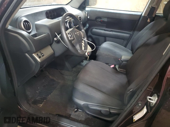 2009 Scion xB z VIN JTLKE50E391077637, wystawiony jako Copart lot #56528265 z przebiegiem 76 685 mil mil oraz Szkoda całkowita • Salvage title. Historia ofert i sprzedaży dostępna na DreamBid. Obrazek 7.
