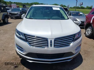 2016 Lincoln MKC Reserve with VIN 5LMTJ3DH5GUJ00697, listed as a IAAI auction lot 42519804 with 57,995 mi miles and . Bid and sale history available at DreamBid. Image 13.