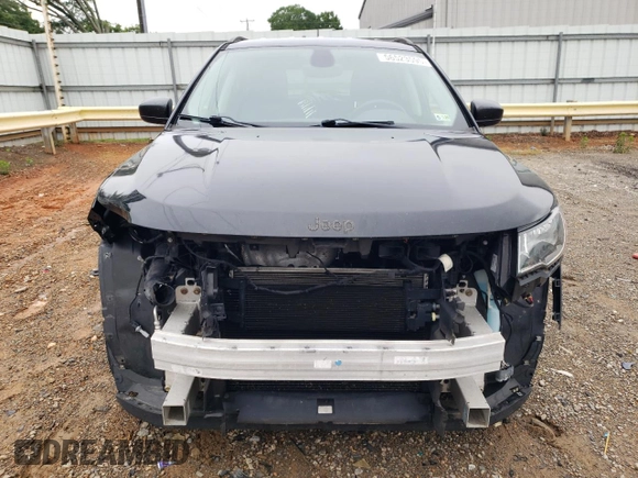 2017 Jeep Compass Sport z VIN 3C4NJDAB8HT647349, wystawiony jako Copart lot #56523595 z przebiegiem 86 728 mil mil oraz Szkoda całkowita • Salvage title. Historia ofert i sprzedaży dostępna na DreamBid. Obrazek 5.