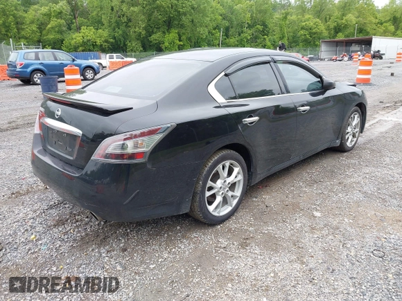 2014 Nissan Maxima SV with VIN 1N4AA5AP3EC905841, listed as a IAAI auction lot 42336362 with 100,185 mi miles and . Bid and sale history available at DreamBid. Image 4.