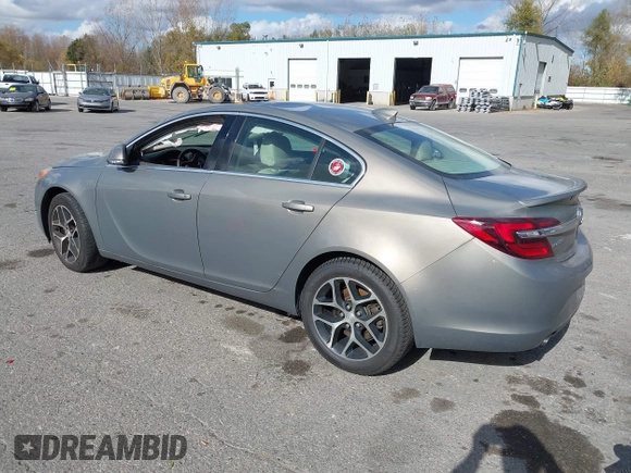 2017 Buick Regal Sport Touring with VIN 2G4GL5EX1H9144968, listed as a IAAI auction lot 40597733 with 152,527 mi miles. Bid and sale history available at carsss.com. Image 3.