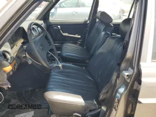 1984 Mercedes-Benz 300 D с VIN WDBAB33A2EA034753, выставлен на аукционе Copart как лот 61304335 с пробегом 172 402 миль миль и Чистый • Clean title. История ставок и продаж доступна на DreamBid. Изображение 7.
