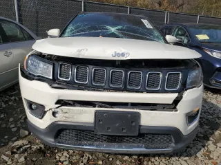 2020 Jeep Compass Limited with VIN 3C4NJDCB0LT195905, listed as a Copart auction lot 81085404 with 108,352 mi miles and Salvage Title. Bid and sale history available at carsss.com. Image 5.