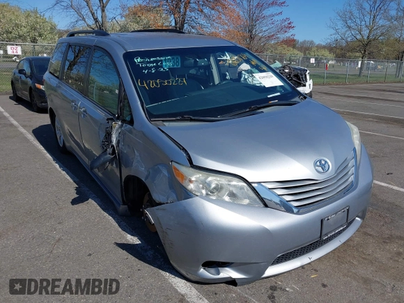 2015 Toyota Sienna LE AAS with VIN 5TDKK3DC0FS663826, listed as a IAAI auction lot 42050229 with 126,971 mi miles and . Bid and sale history available at DreamBid. Image 6.