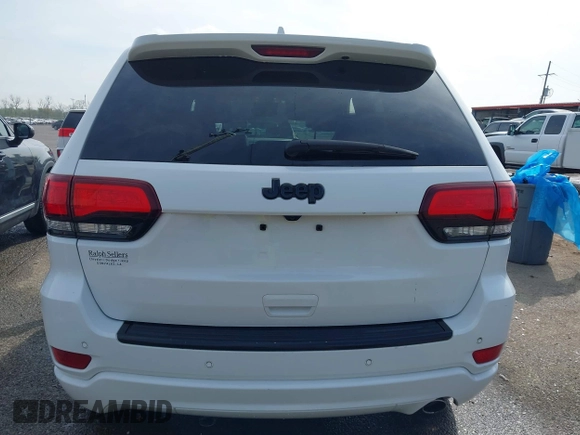 2018 Jeep Grand Cherokee Laredo E with VIN 1C4RJEAG2JC353398, listed as a IAAI auction lot 41846316 with 116,043 mi miles. Bid and sale history available at carsss.com. Image 16.