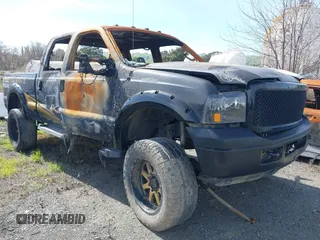 2004 Ford F-250 XL z VIN 1FTNW21P64EB02441, wystawiony jako IAAI lot #41841184 z przebiegiem Nie podano mil oraz . Historia ofert i sprzedaży dostępna na DreamBid. Obrazek 1.