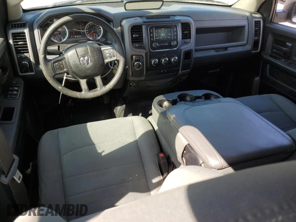 2016 Ram 1500 Tradesman z VIN 1C6RR6KG3GS375624, wystawiony jako Copart lot #45632225 z przebiegiem 147 808 mil mil oraz Czysty tytuł • Clean title. Historia ofert i sprzedaży dostępna na DreamBid. Obrazek 8.