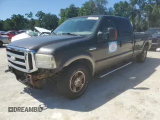 2005 Ford Super Duty F-250 XL with VIN 1FTSW20555EC82046, listed as a Copart auction lot 51578735 with 161,088 mi miles and Salvage Title. Bid and sale history available at carsss.com. Image 1.