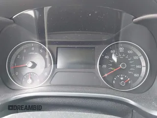 2024 Kia Forte LXS z VIN 3KPF24AD8RE728019, wystawiony jako IAAI lot #42067295 z przebiegiem 14 000 mil mil oraz . Historia ofert i sprzedaży dostępna na DreamBid. Obrazek 16.