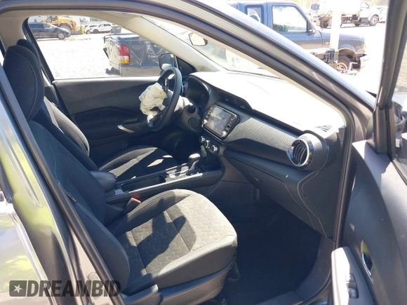 2023 Nissan Kicks SV with VIN 3N1CP5CV8PL542394, listed as a IAAI auction lot 42462163 with 28,017 mi miles and . Bid and sale history available at DreamBid. Image 5.