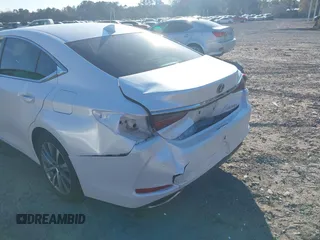 2020 Lexus ES with VIN 58ADZ1B11LU076606, listed as a IAAI auction lot 41274145 with 93,074 mi miles. Bid and sale history available at carsss.com. Image 6.