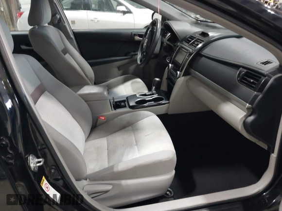 2012 Toyota Camry L z VIN 4T4BF1FK4CR258932, wystawiony jako IAAI lot #42138945 z przebiegiem 102 706 mil mil oraz . Historia ofert i sprzedaży dostępna na DreamBid. Obrazek 5.