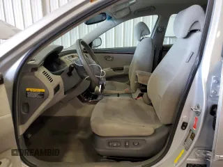 2010 Hyundai Azera GLS with VIN KMHFC4DD7AA473519, listed as a Copart auction lot 71422234 with 120,080 mi miles and Salvage title. Bid and sale history available at DreamBid. Image 7.