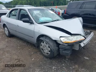 1999 Honda Accord LX с VIN 1HGCG564XXA118854, выставлен на аукционе IAAI как лот 42366600 с пробегом 95 777 миль миль и . История ставок и продаж доступна на DreamBid. Изображение 1.