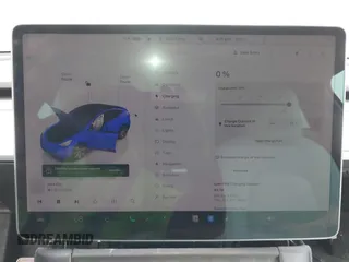 2022 Tesla Model Y Long Range z VIN 7SAYGAEE5NF428327, wystawiony jako IAAI lot #41698750 z przebiegiem 26 846 mil mil oraz . Historia ofert i sprzedaży dostępna na DreamBid. Obrazek 17.