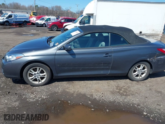 2007 Toyota Solara SE z VIN 4T1FA38P07U113097, wystawiony jako IAAI lot #41921092 z przebiegiem 155 937 mil mil oraz . Historia ofert i sprzedaży dostępna na DreamBid. Obrazek 14.
