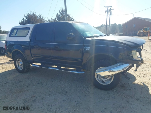 2001 Ford F-150 SuperCrew XLT with VIN 1FTRW08L41KC50402, listed as a IAAI auction lot 41789227 with NaN miles. Bid and sale history available at carsss.com. Image 1.